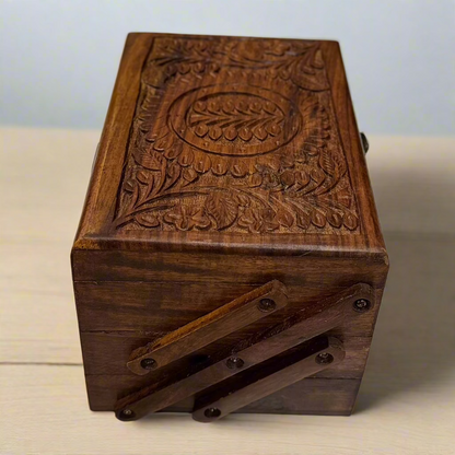 Handcrafted Wooden Jewellery Box (3 Steps)