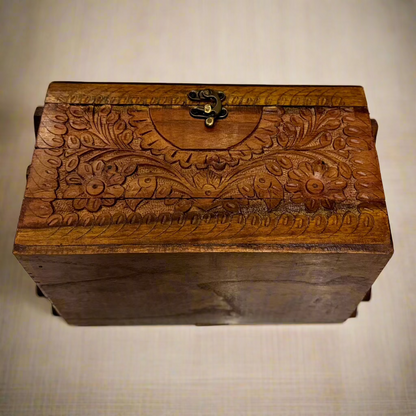 Handcrafted Wooden Jewellery Box (3 Steps)
